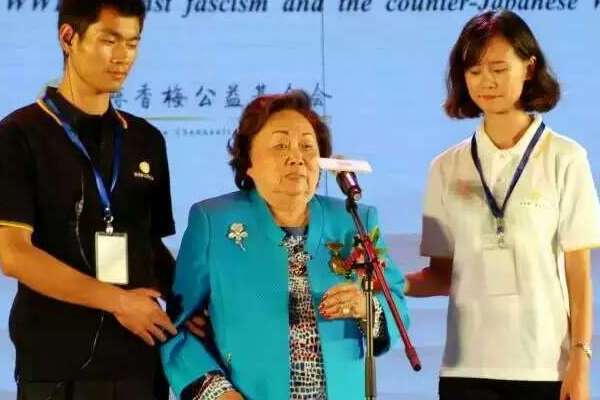 “ 爱-穿越生命线” 纪念晚会在京举行